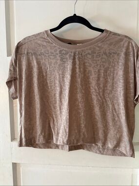 Tan Leopard-Print Crop T-shirt